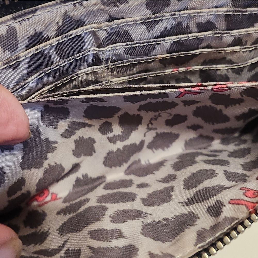 Coach "Poppy" Print Black Crinkly Patent Leather Zip Wallet/Wristlet Ret.$155 - Picture 9 of 9